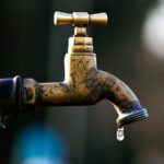 TRIBUNE | Eau du robinet au Tchad : qui contrôle réellement ce que boivent les citoyens ?